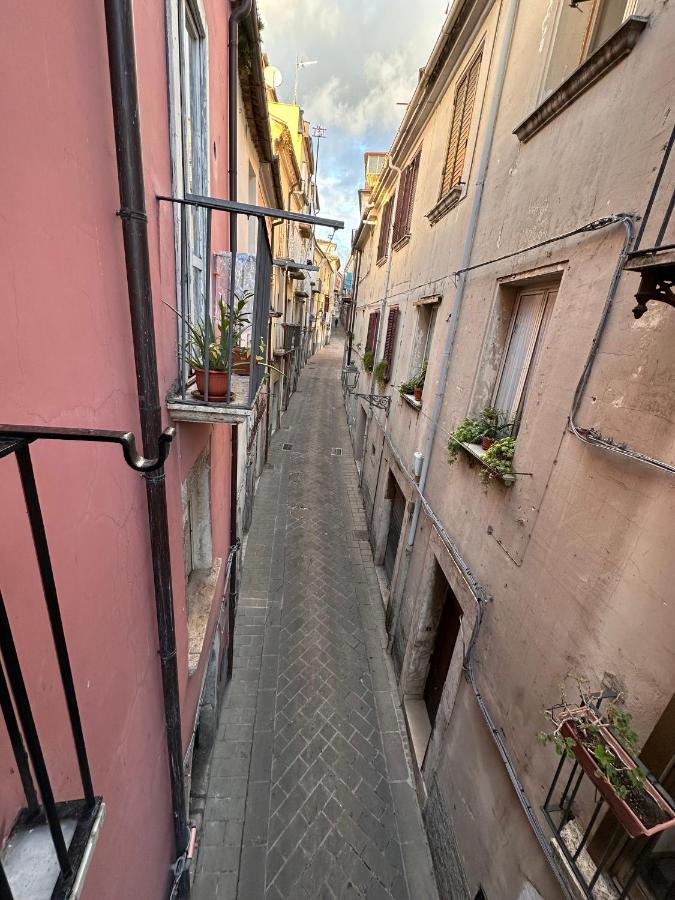 Appartement La Casa Di Stella à Isernia Extérieur photo